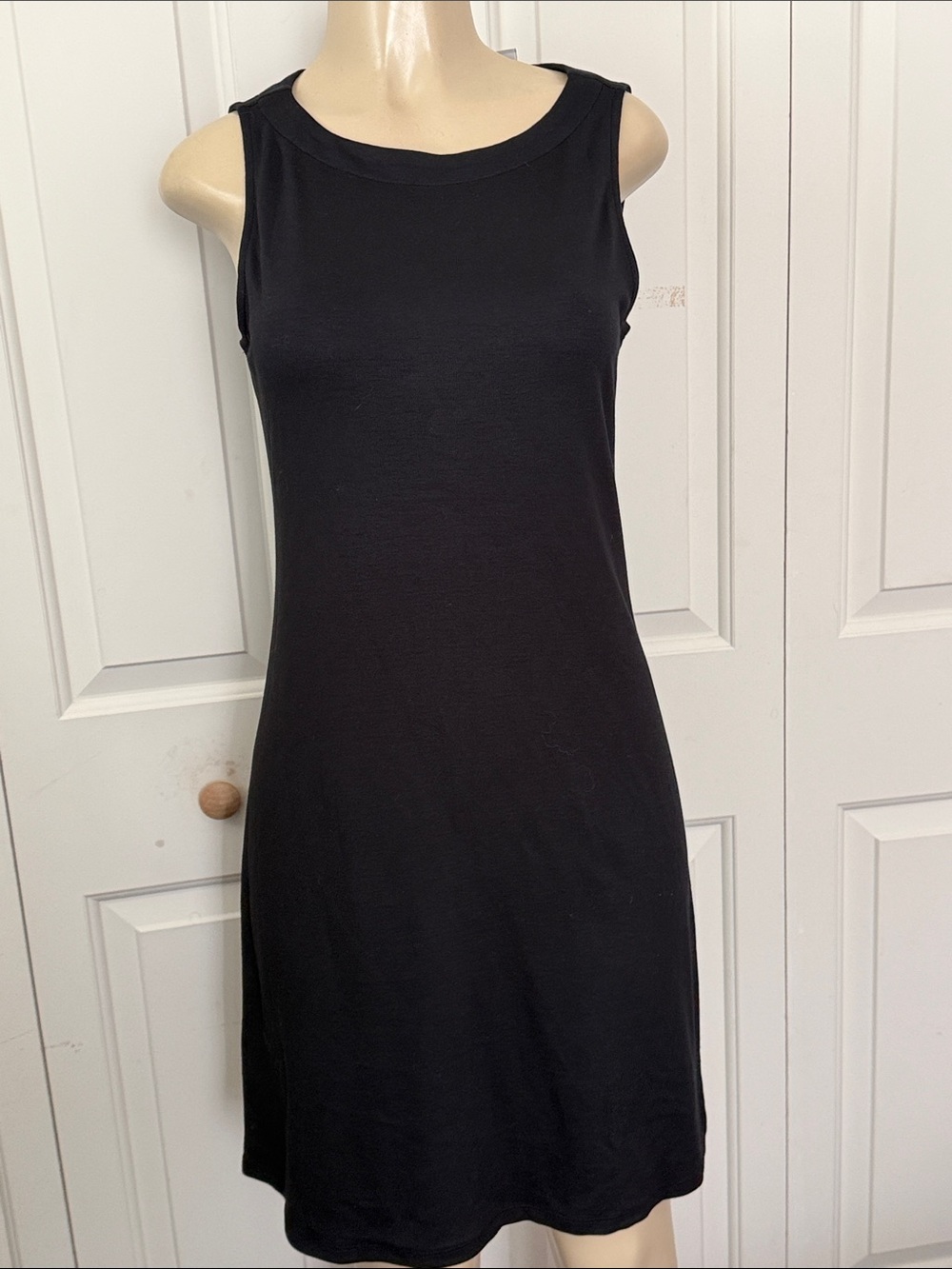 Tommy Bahama Black Sleeveless Shift Mini Dress